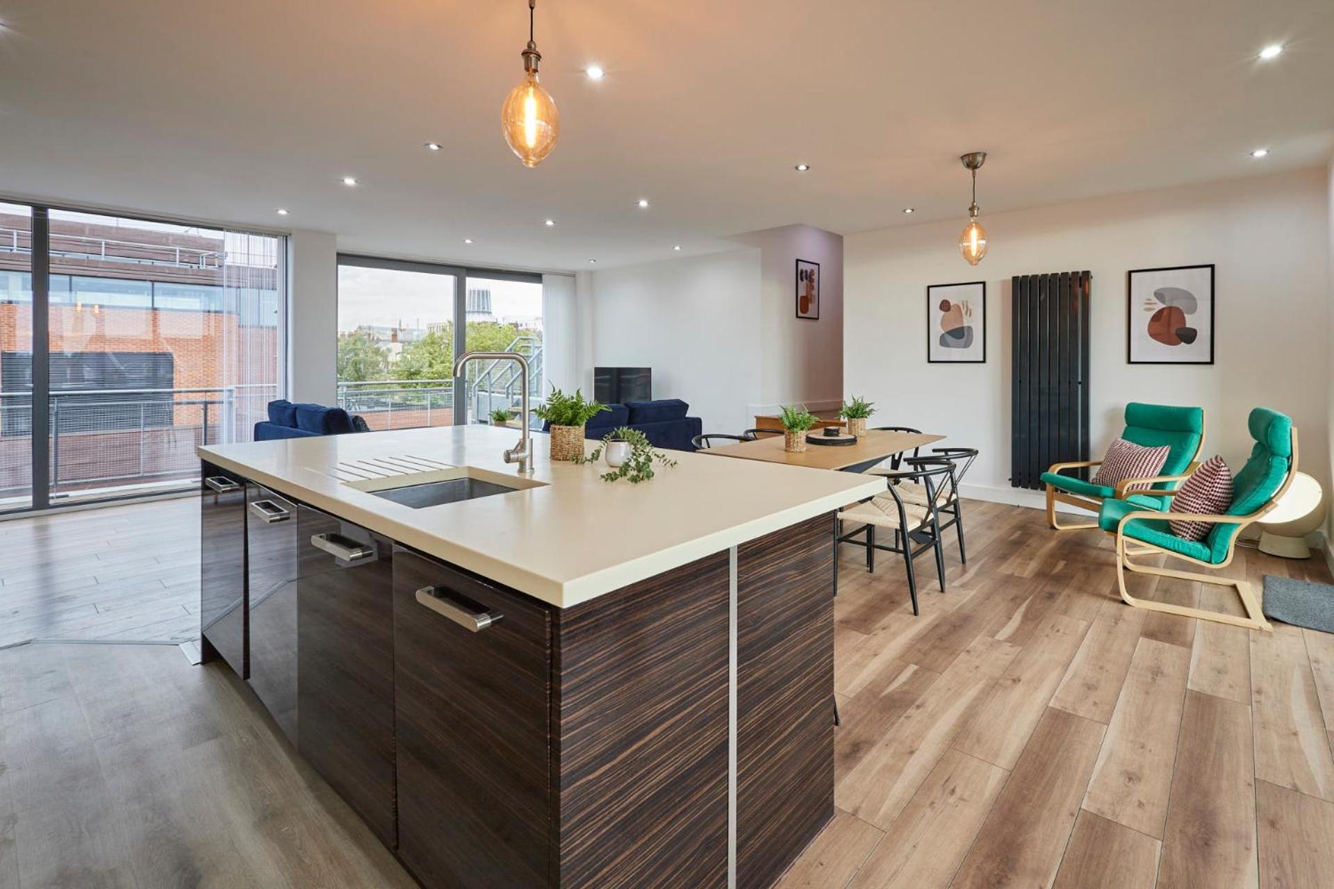 Host & - The Knight Street Penthouses Апартаменты Ливерпуль